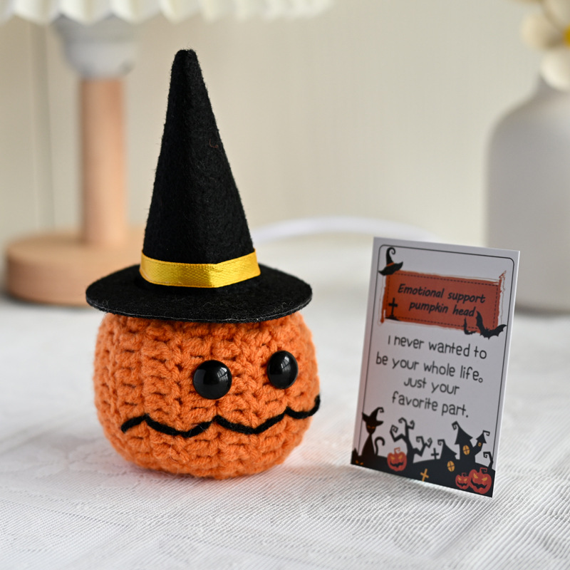 Handmade Knitted Halloween Pum - огляд і ціна Home Textiles Europe