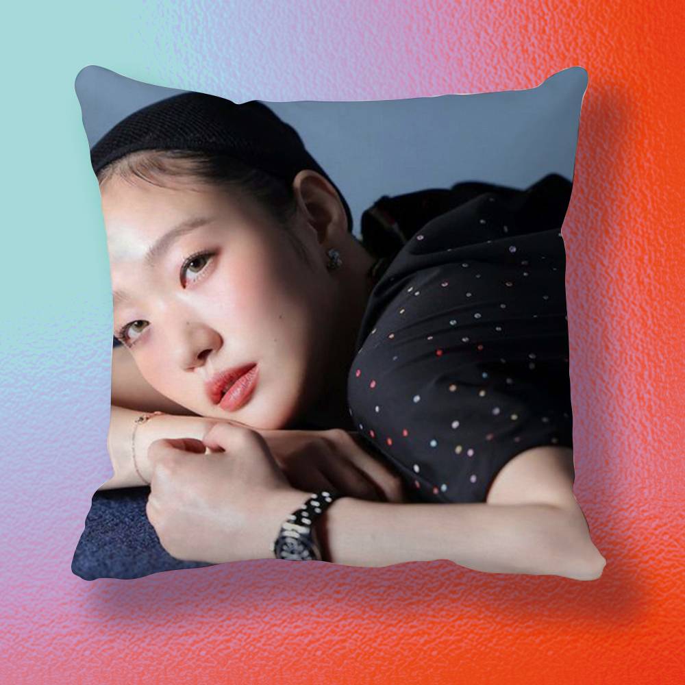 Korean Actor  Kim Go-eun  Pill - огляд і ціна Home Textiles Definition