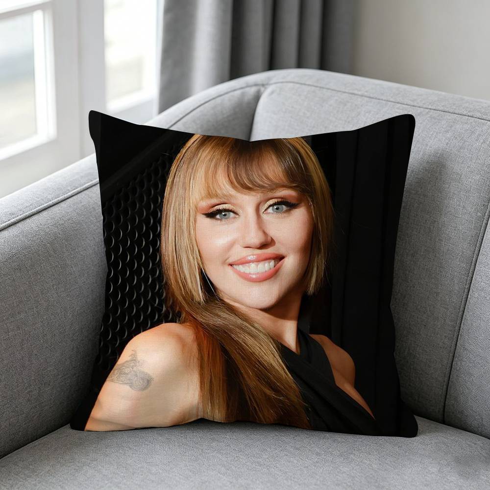 Hannah Montana-a Pillow cover  - огляд і ціна Home Textiles Definition